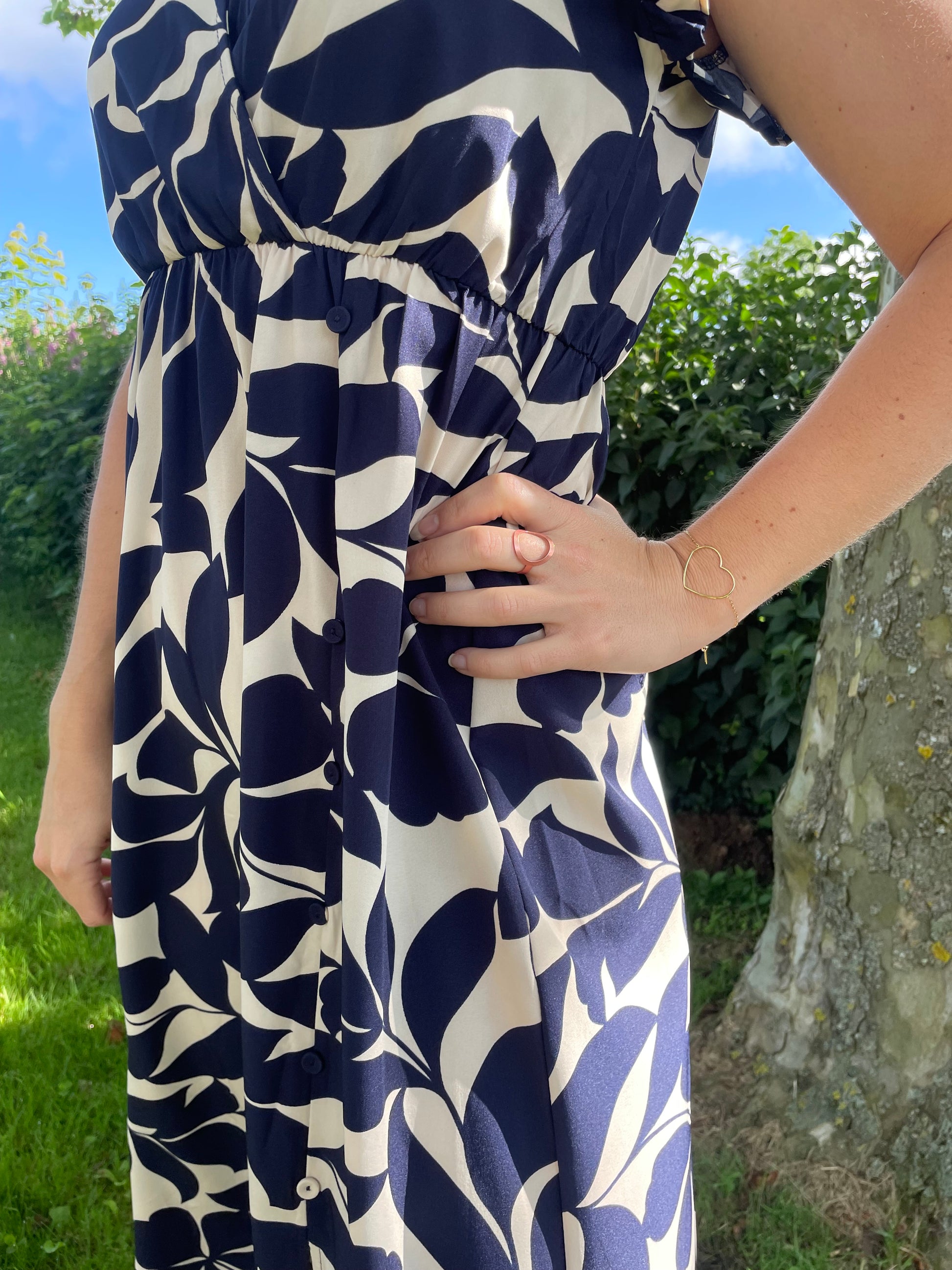 robe longue à motifs, taille élastique, décolleté cache coeur