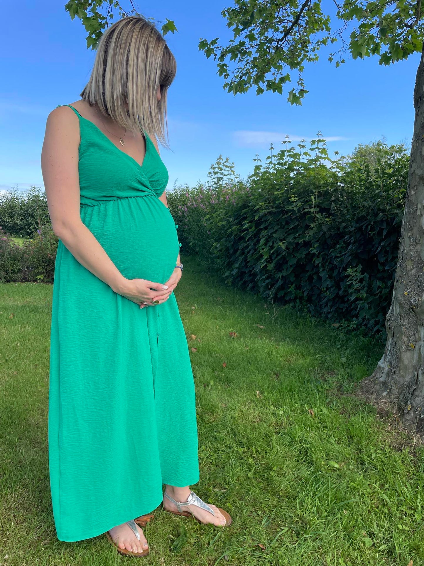 Robe longue unie verte pour femmes enceintes